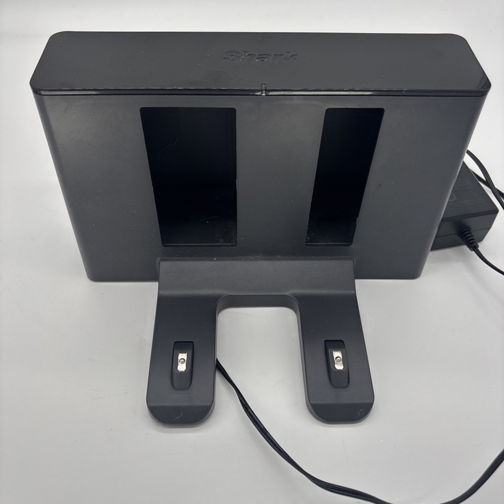 Shark RV2001 / WD RV2000WD RV2001DRUS RV2001WRUS CHARGING DOCK BASE # XDCKRV2000 - Picture 2 of 9